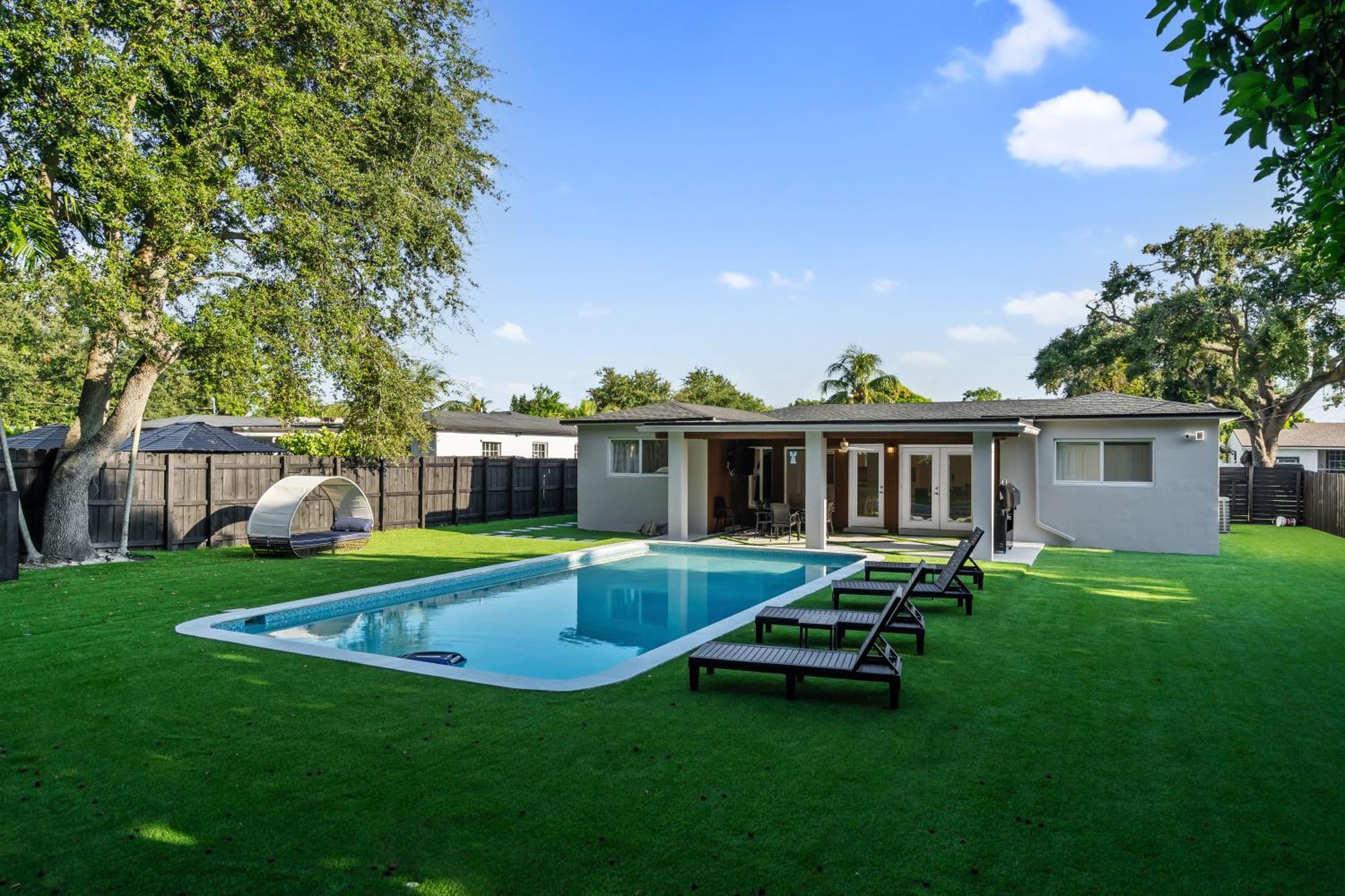 Villa Verde - Your Exclusive Luxury Escape With Private Pool And Mini Golf Miami Exterior foto